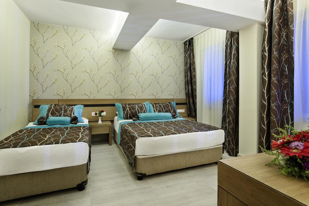 Villa Family Room